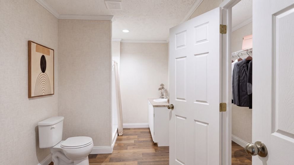 TRU Multi Section / Redwood TRU28765AH — manufactured home photo 12 at Texas Home Outlet in Huffman, TX